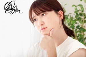 分からずに悩む画像